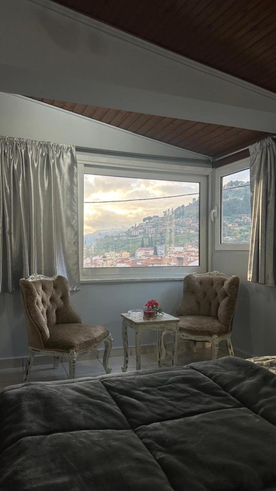 Με Θέα Το Κάστρο Apartment Nafpaktos Luaran gambar
